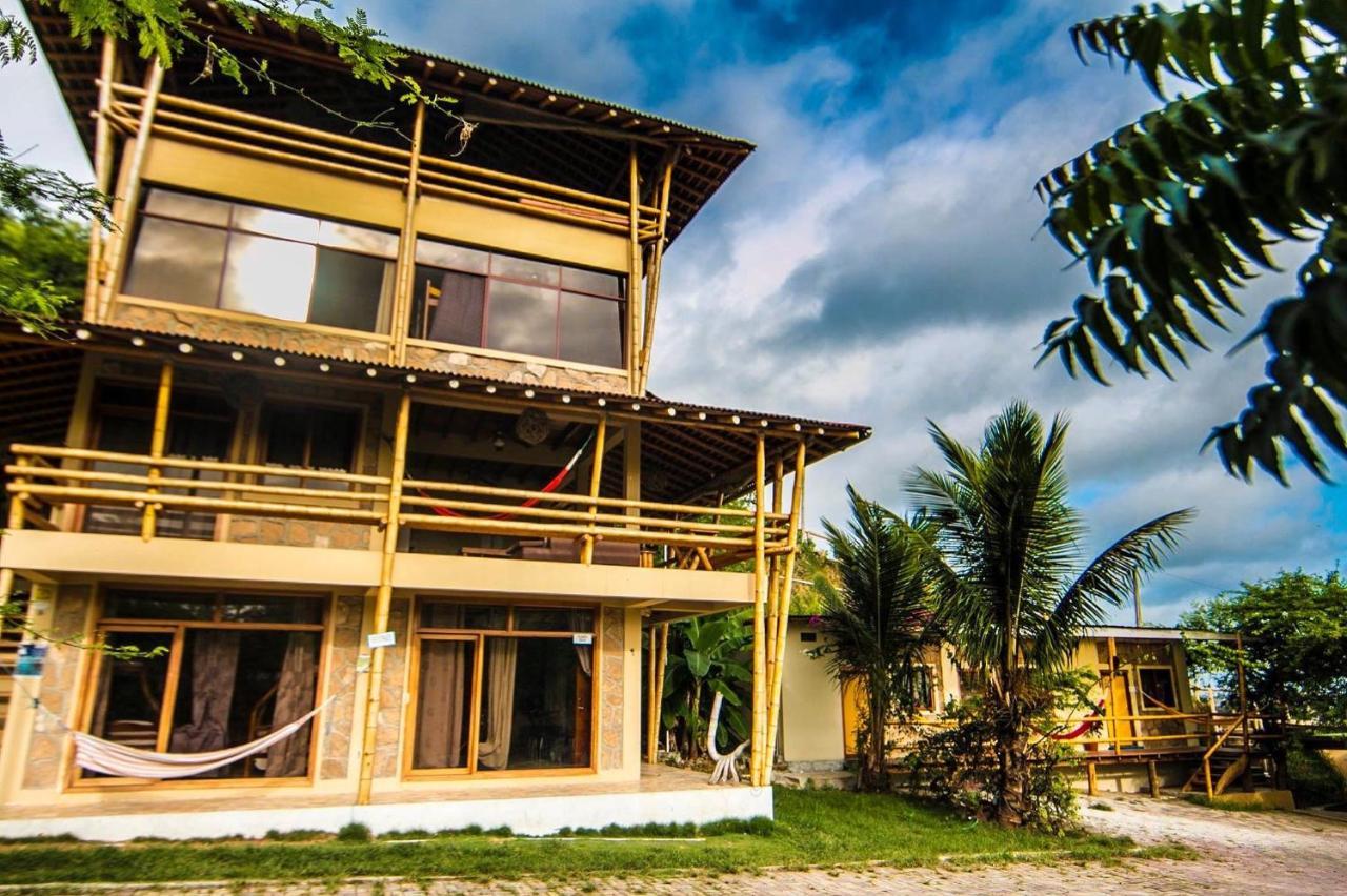 Punta Hills Montanita Hotel Exterior foto
